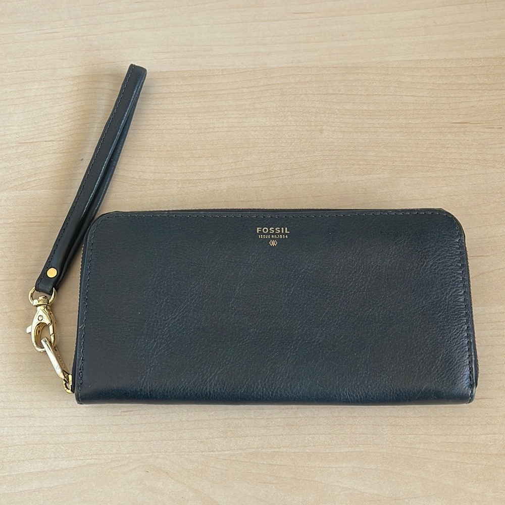 Fossil Wallet